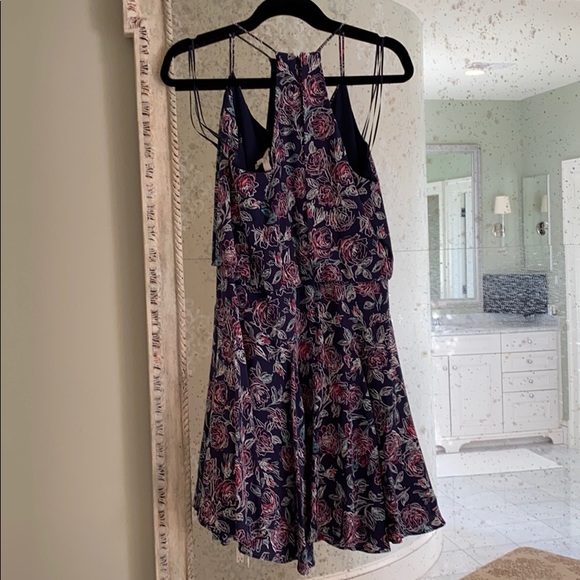 Joie Dress- Floral - Picture 4 of 5